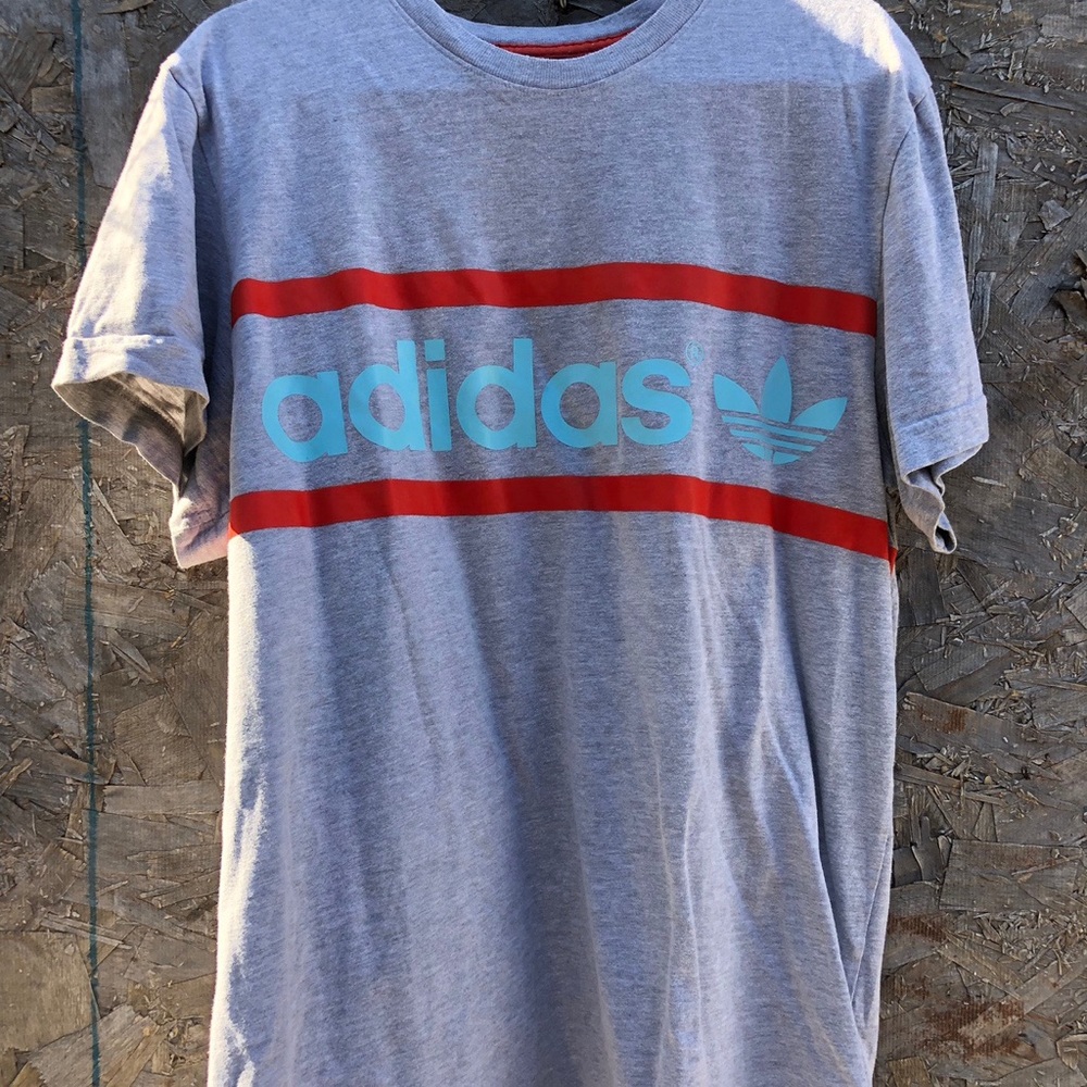 Adidas tee